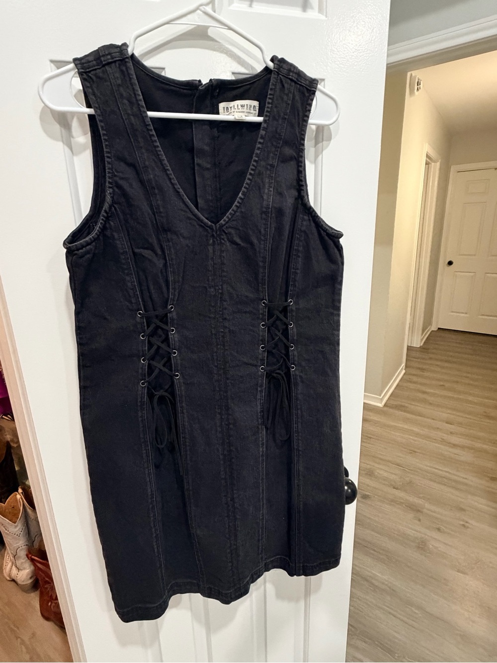 Idyllwind black denim western dress in a large.   Purchased-Bootbarn